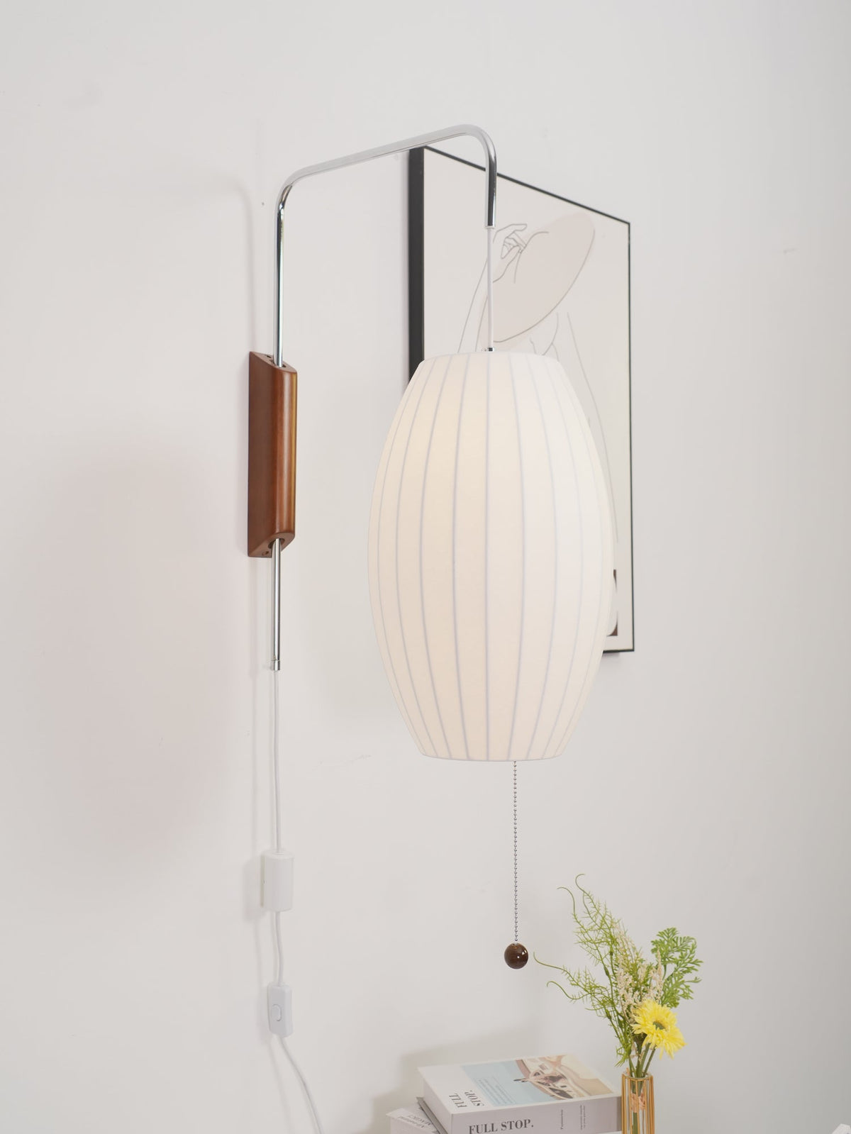 Aldinira wandlamp walnoot bal