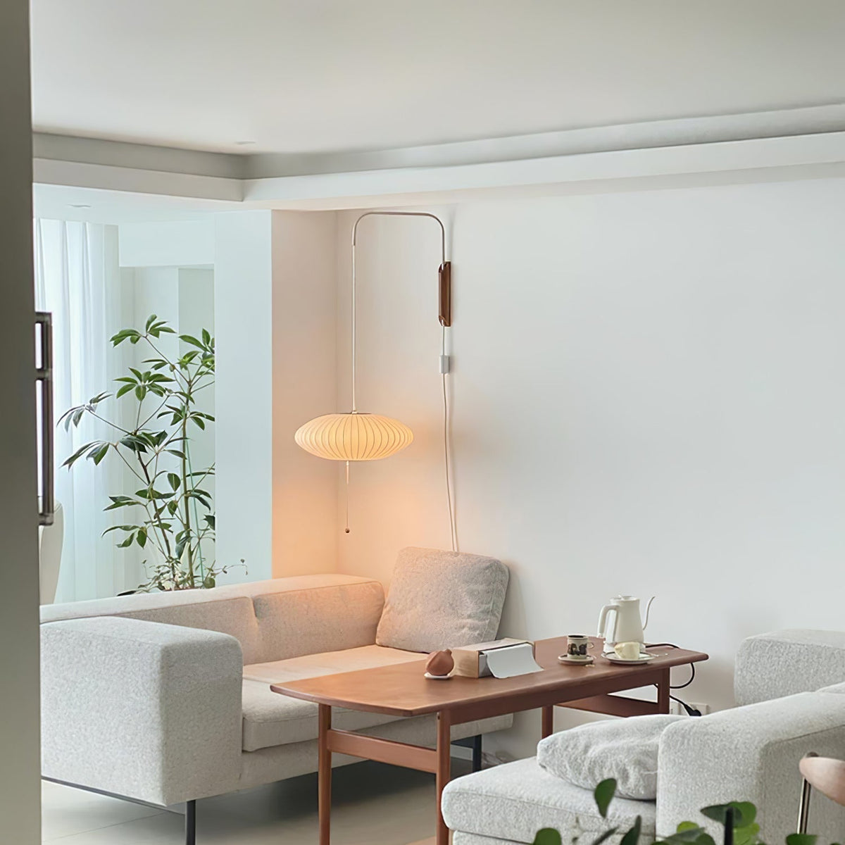 Aldinira wandlamp walnoot bal
