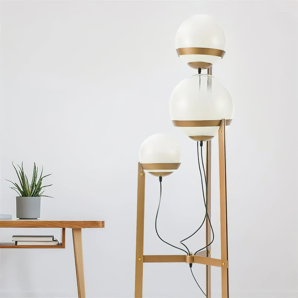 Caleriella vloerlamp