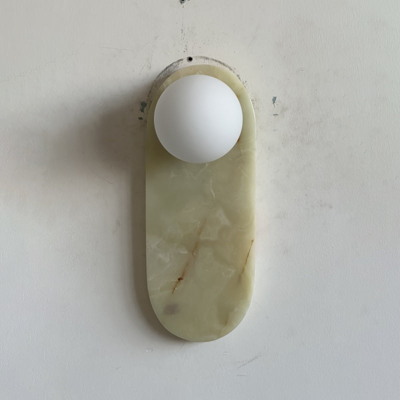 Viraalaya wandlamp