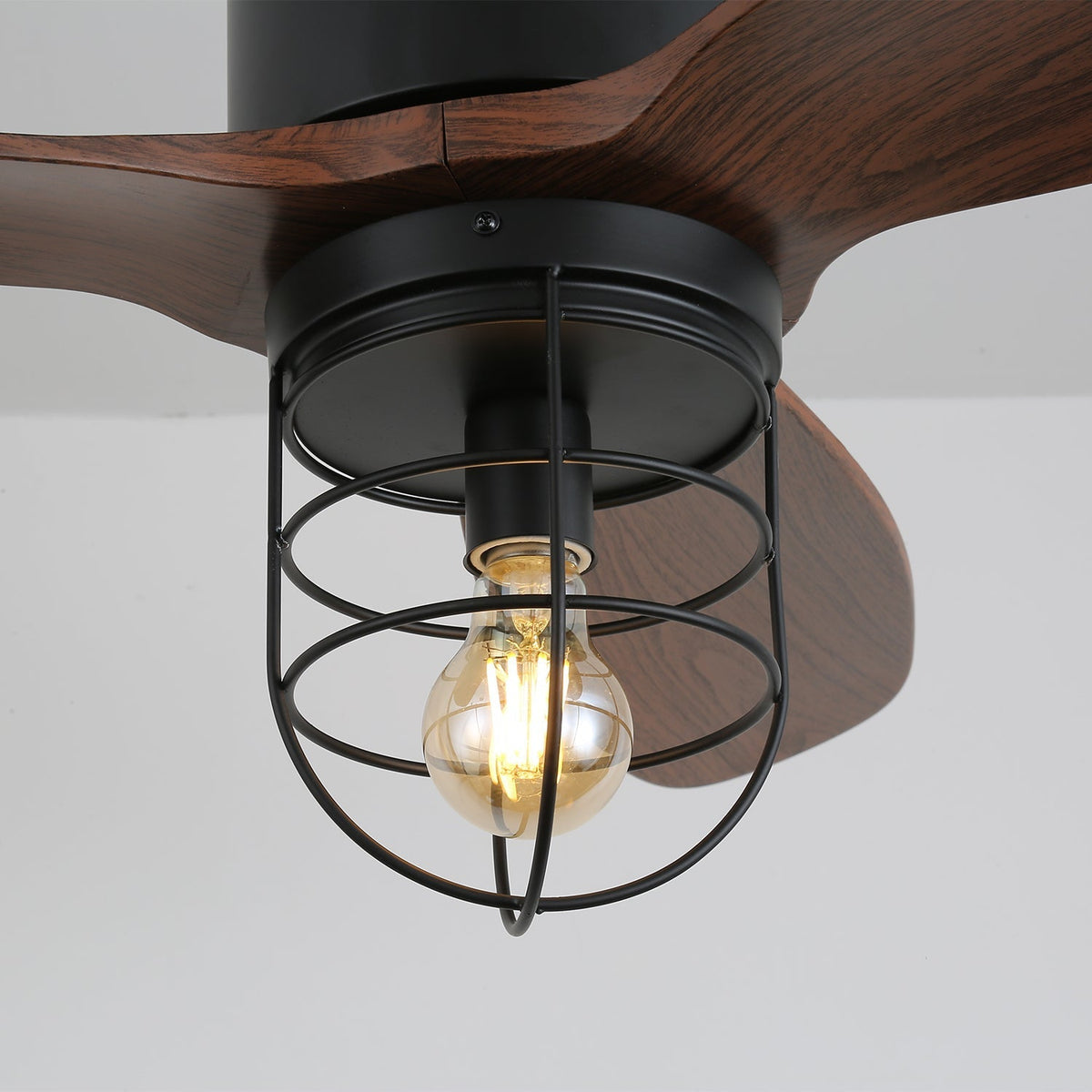 Brisora industriële plafondventilator met verlichting van walnoothout