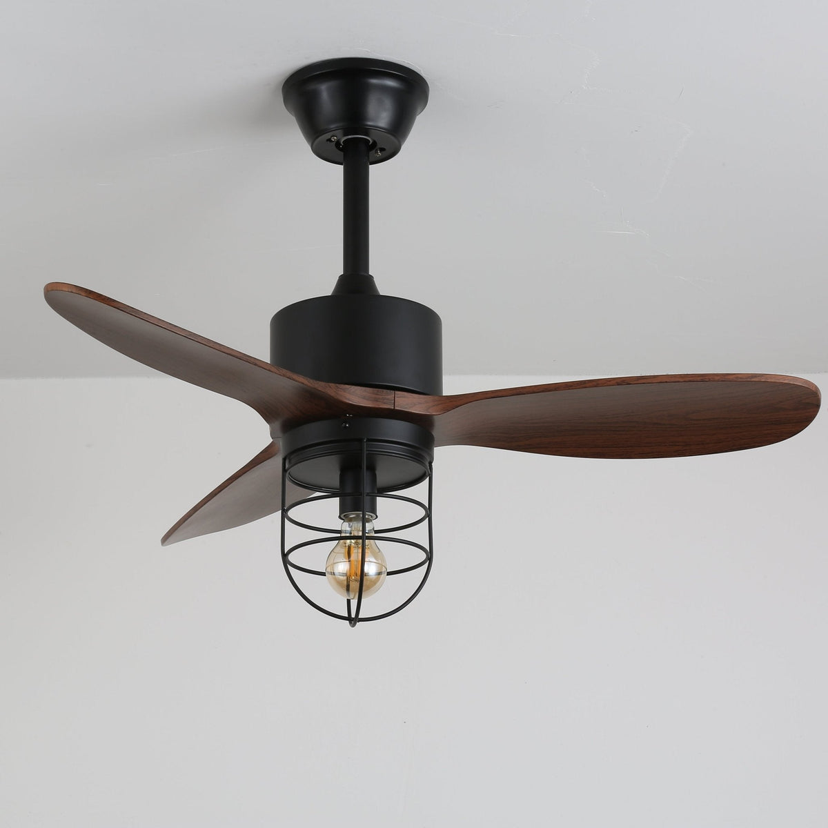 Brisora industriële plafondventilator met verlichting van walnoothout