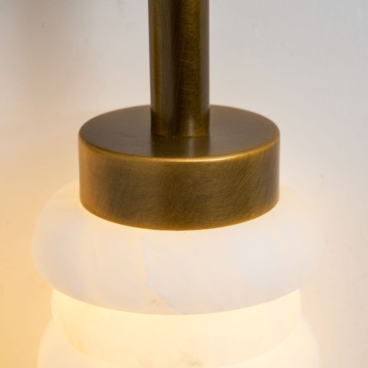 Lioriella wandlamp