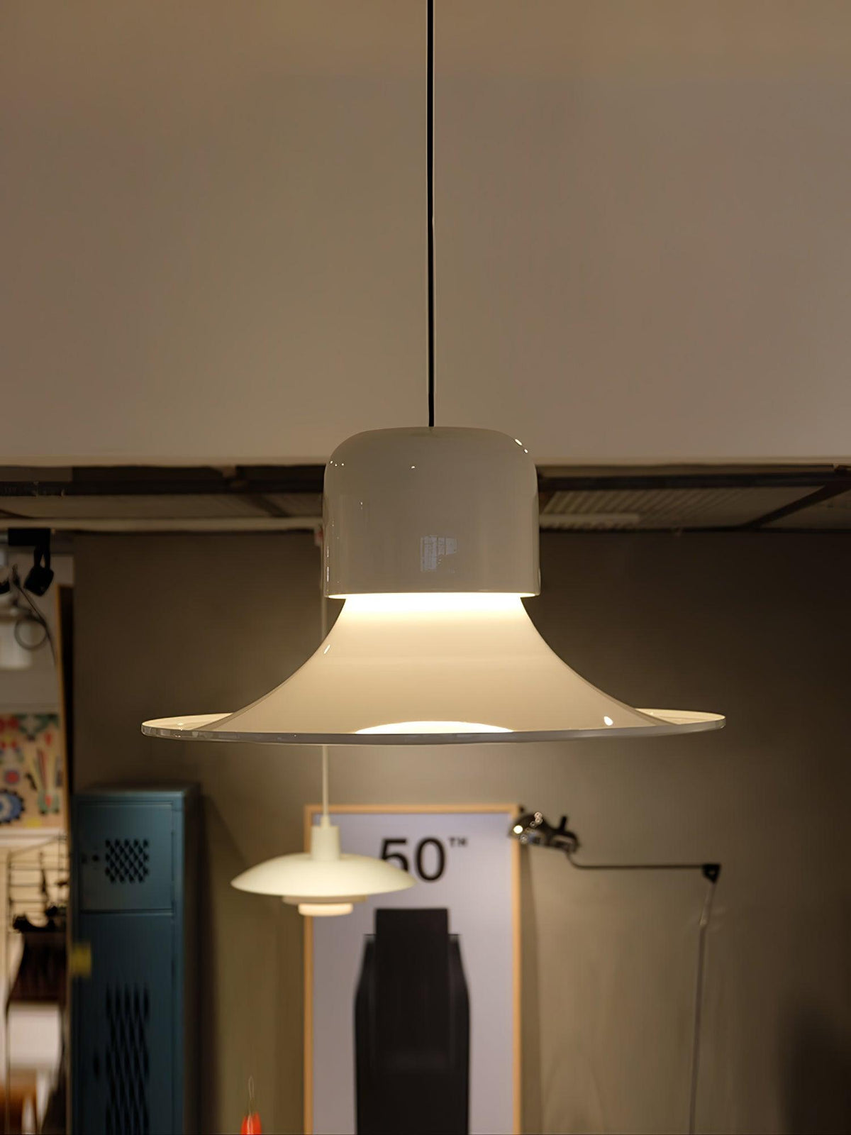 Ardisiella hanglamp aluminium gebogen voor keuken