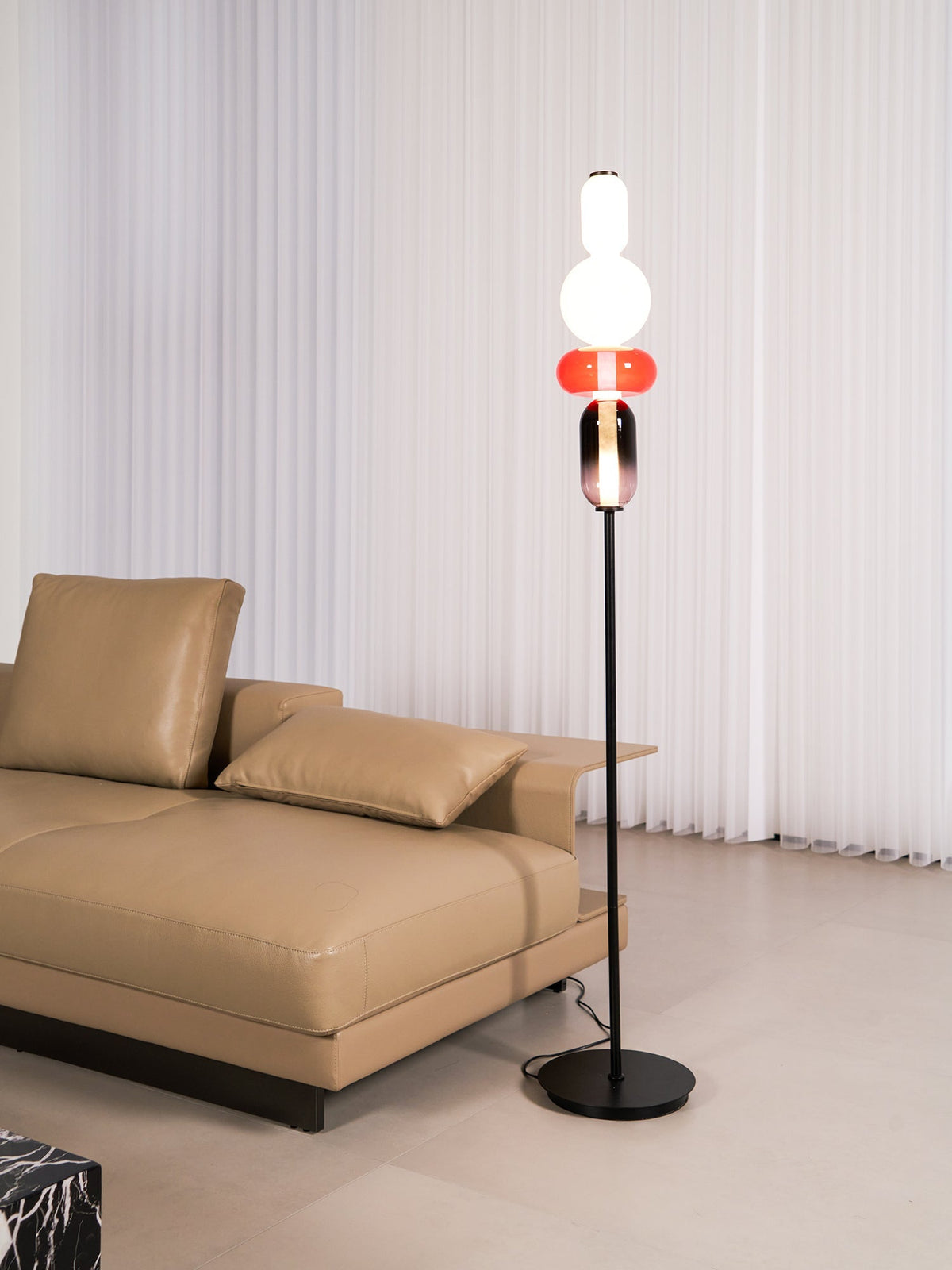 Velarelle vloerlamp met glazen bol