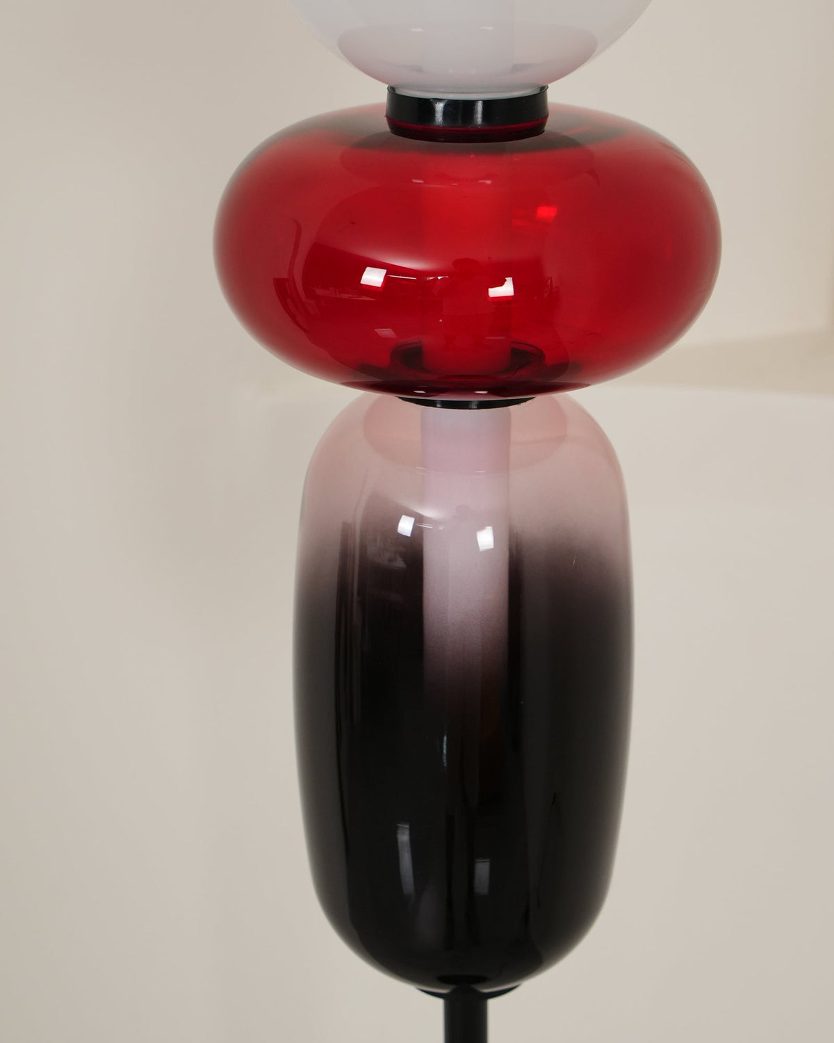 Velarelle vloerlamp met glazen bol