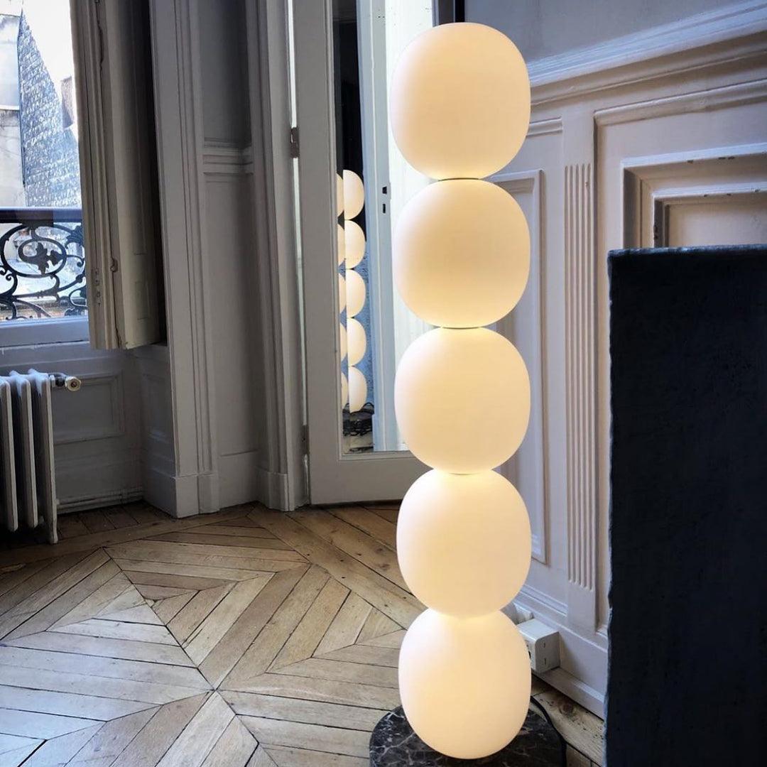 Ceni Minimalistische vloerlamp van marmer