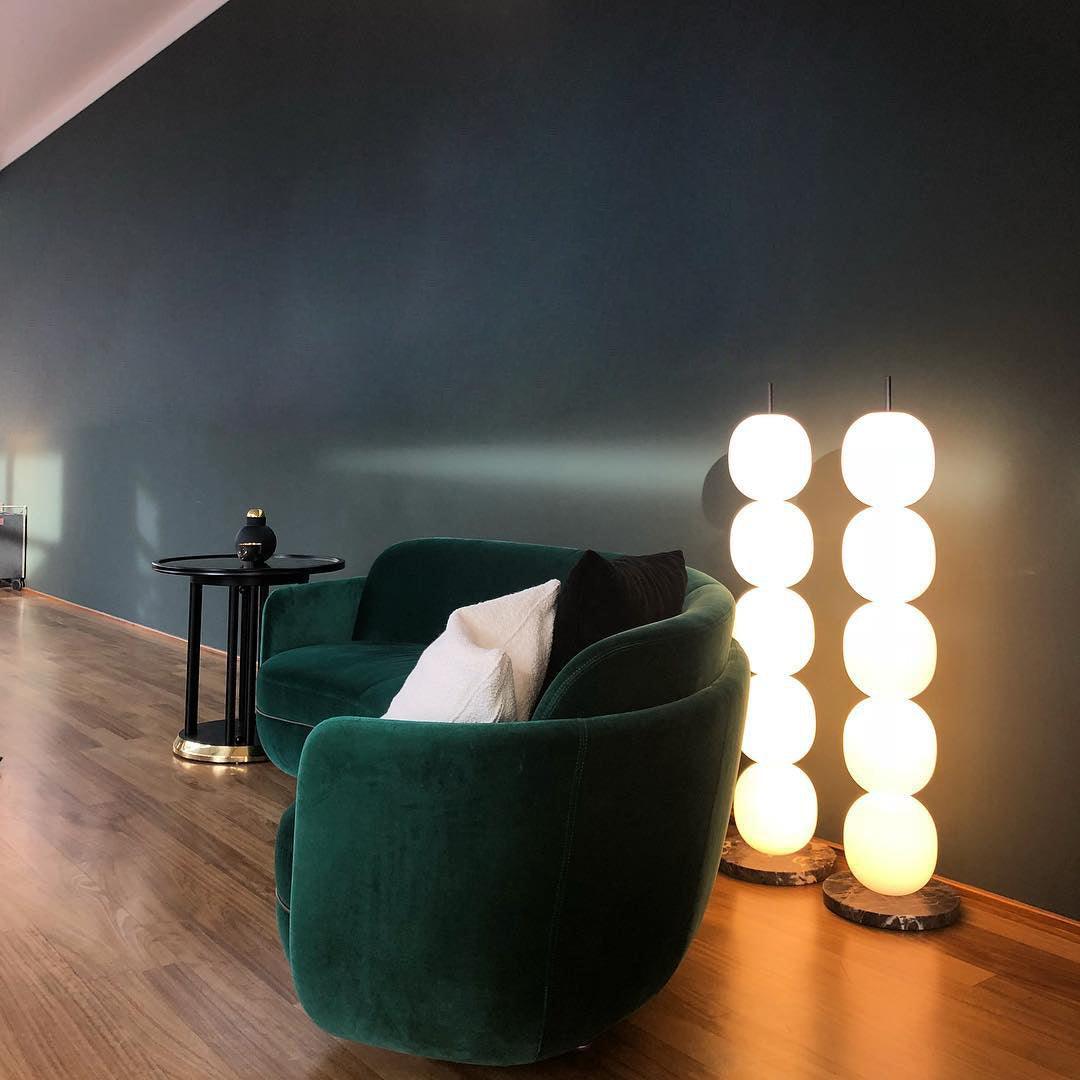 Ceni Minimalistische vloerlamp van marmer