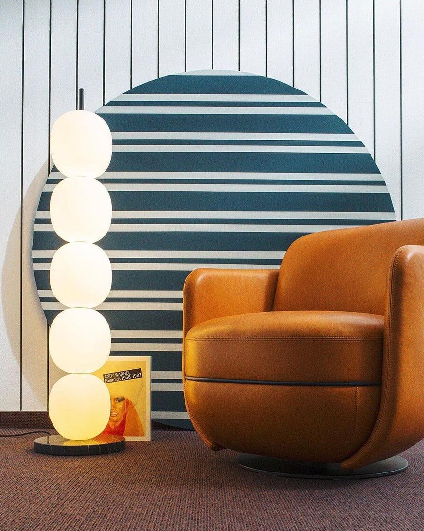 Ceni Minimalistische vloerlamp van marmer