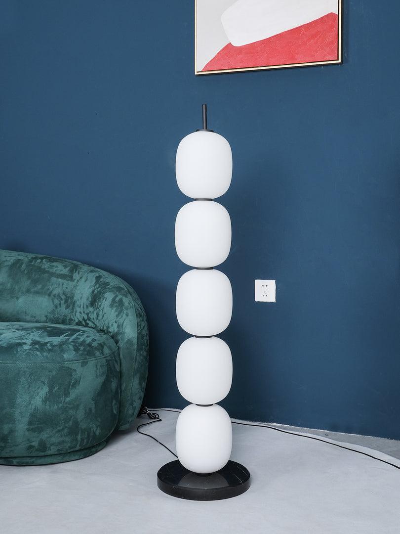 Ceni Minimalistische vloerlamp van marmer