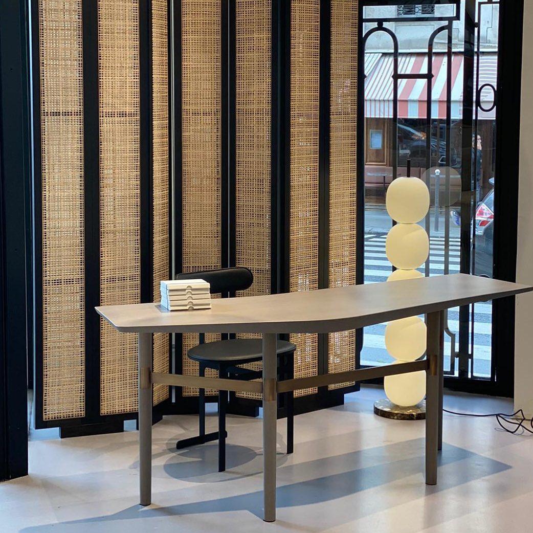 Ceni Minimalistische vloerlamp van marmer