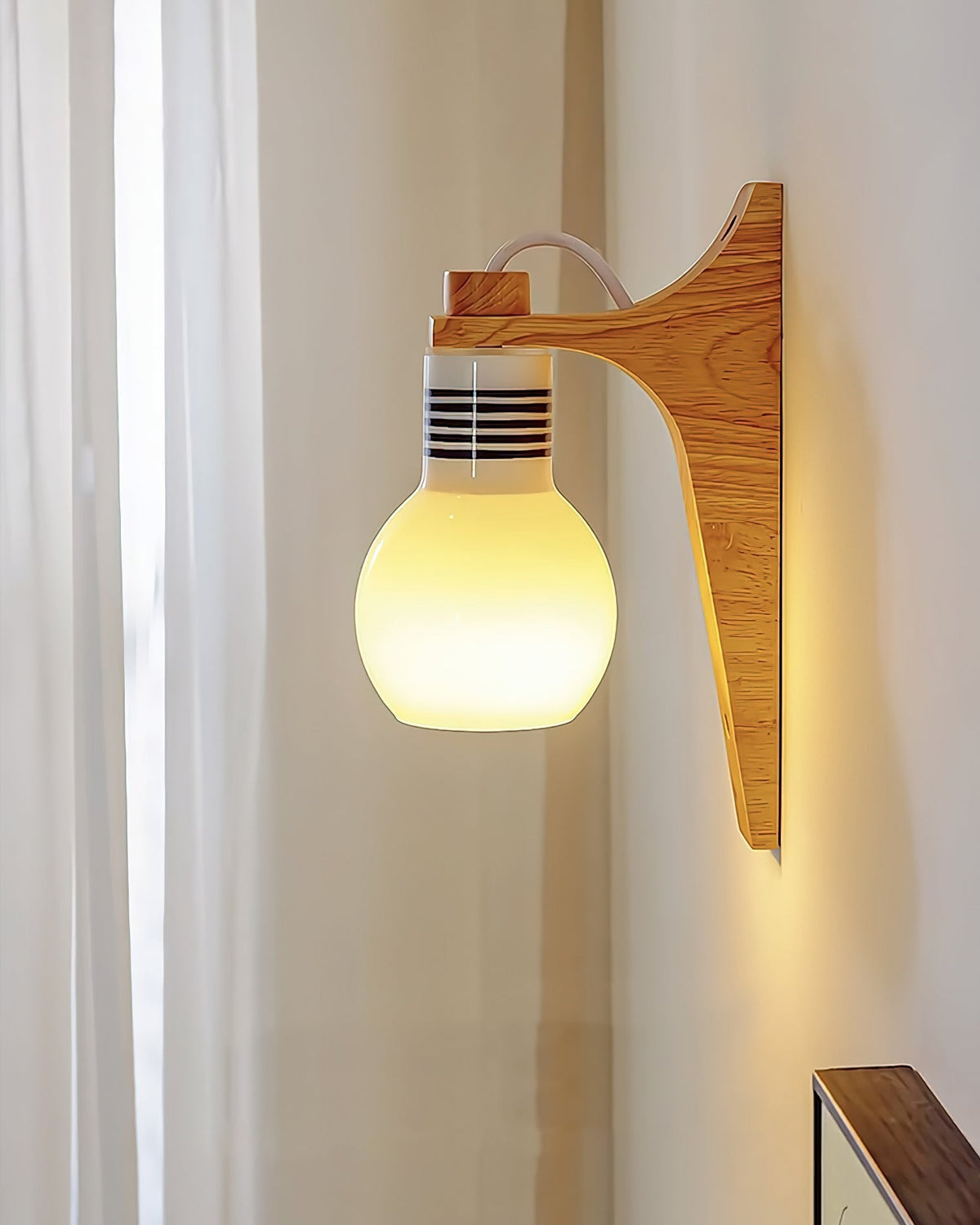 Lumanine wandlamp