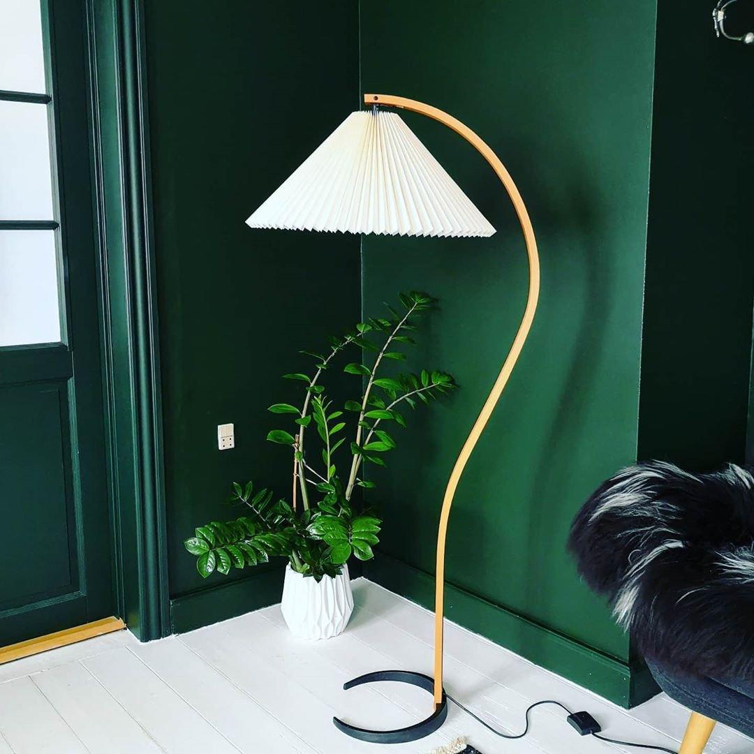 Viaro houten vloerlamp