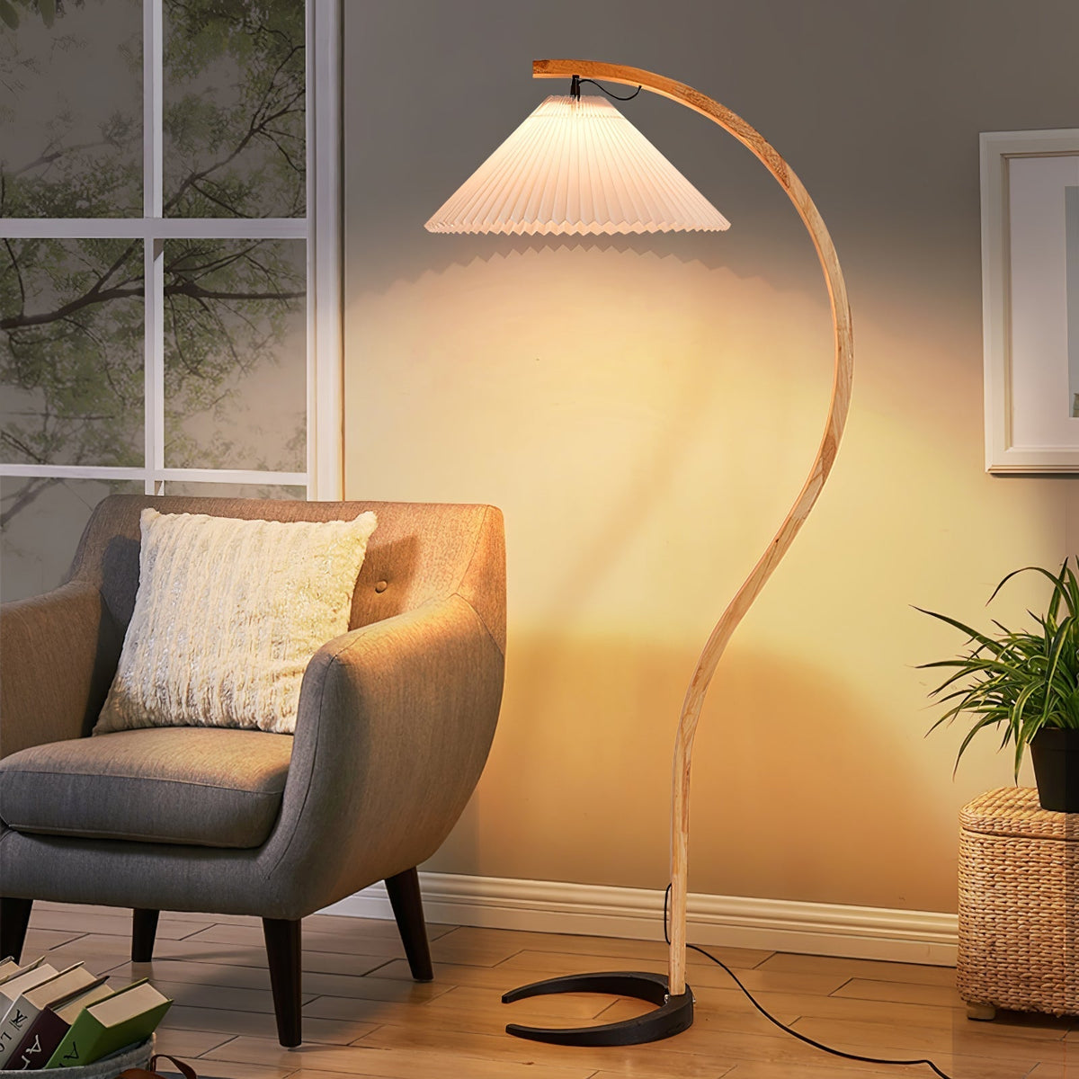 Viaro houten vloerlamp