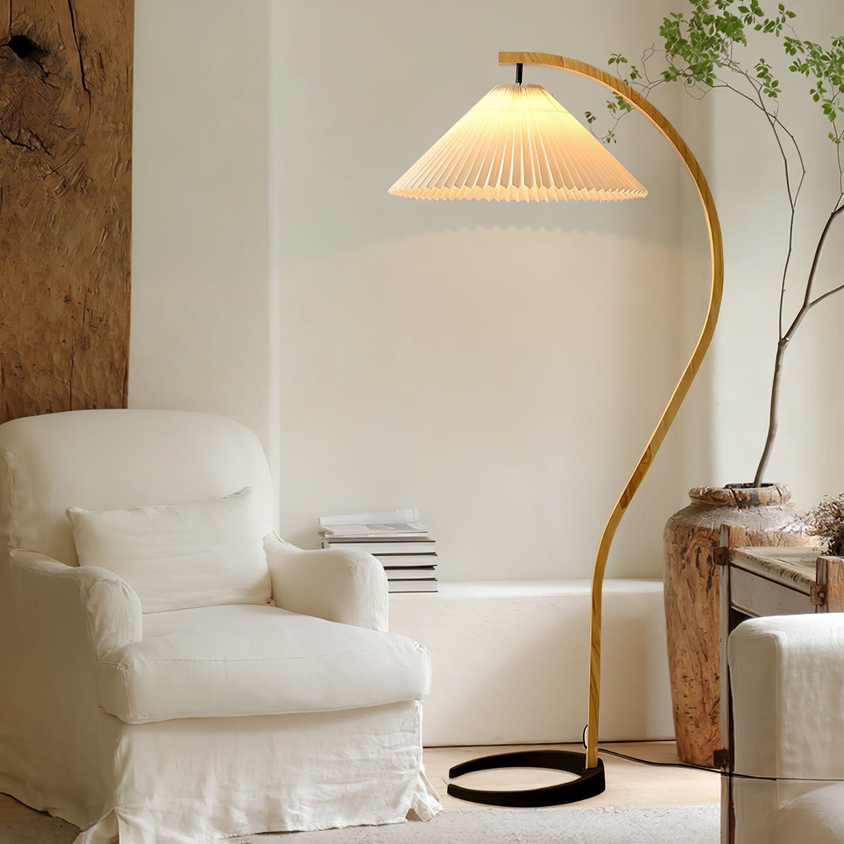 Viaro houten vloerlamp