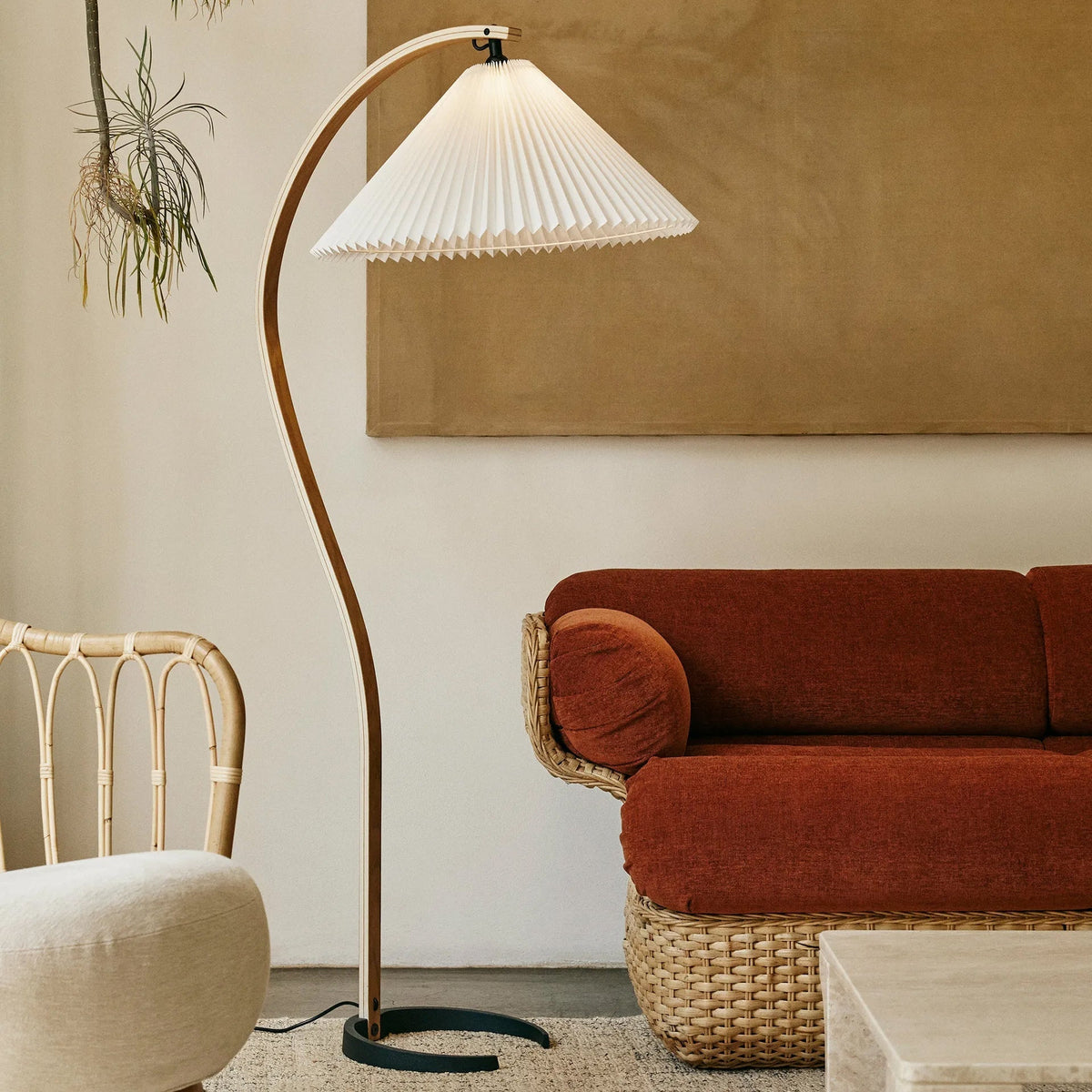 Viaro houten vloerlamp