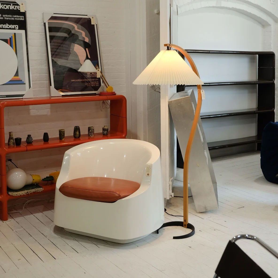Viaro houten vloerlamp