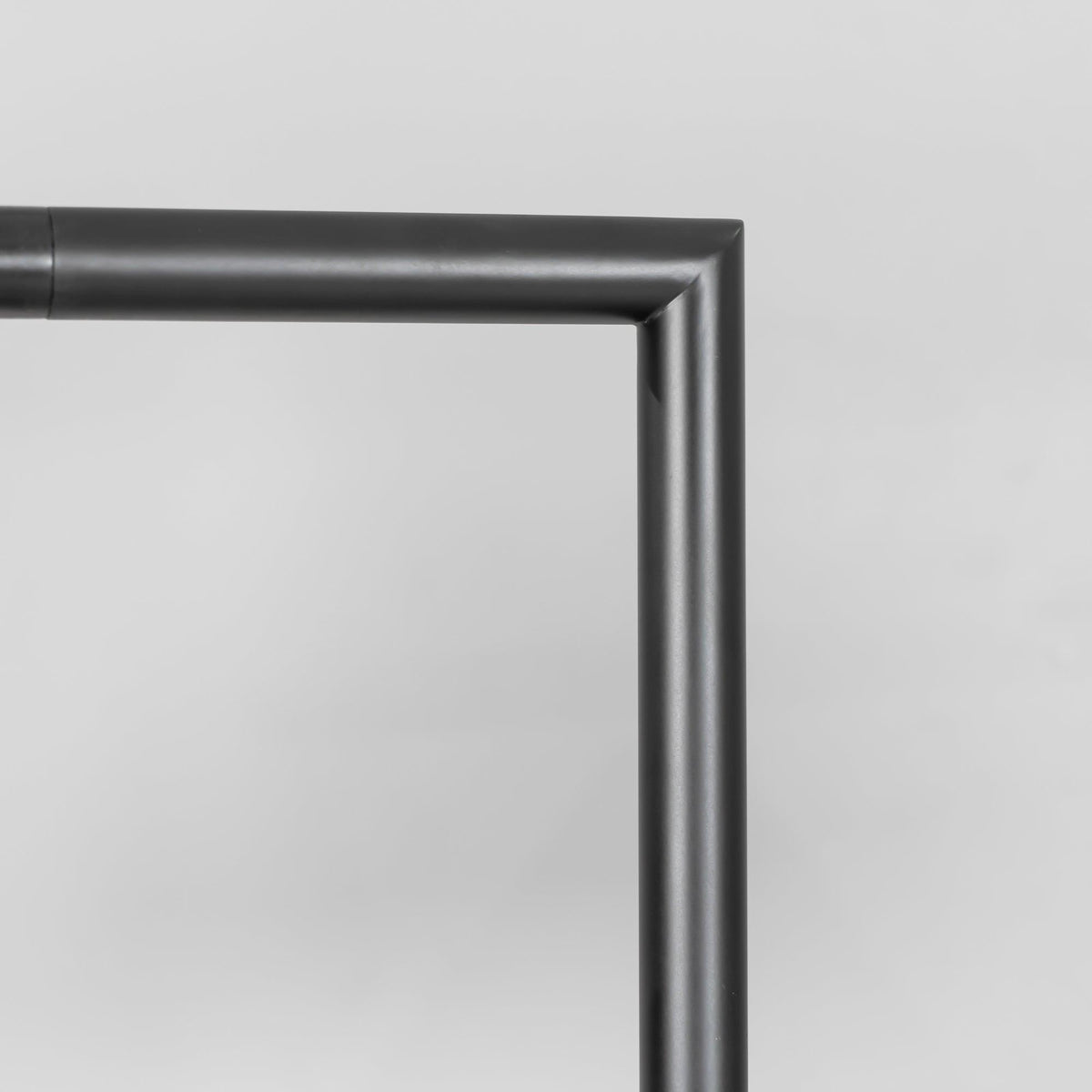Nell Minimalistische vloerlamp
