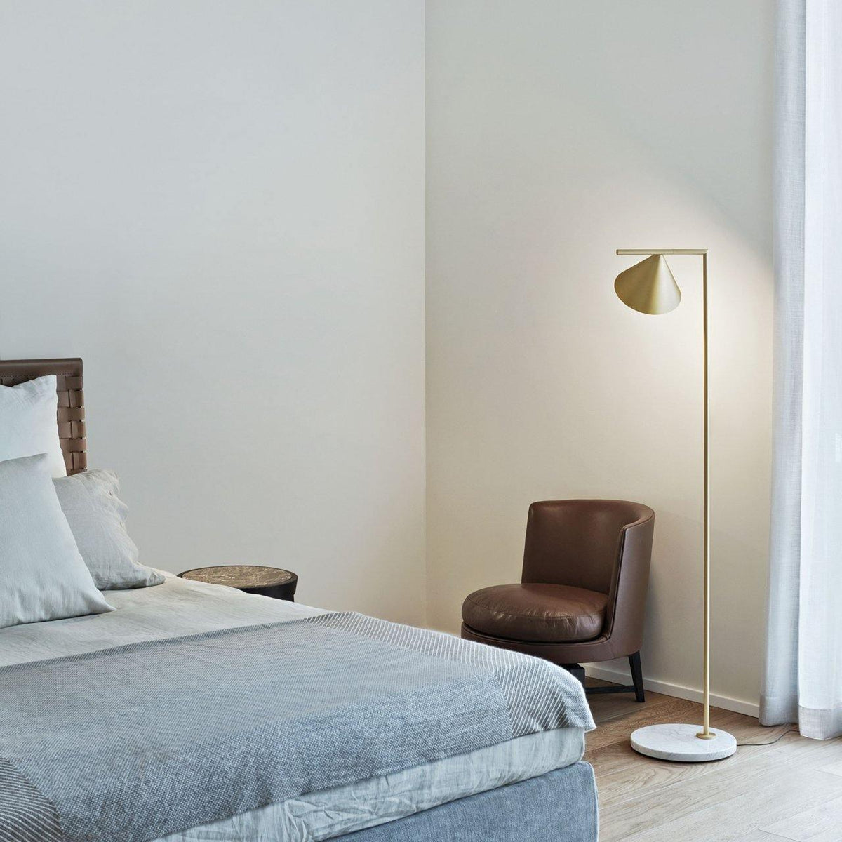 Nell Minimalistische vloerlamp