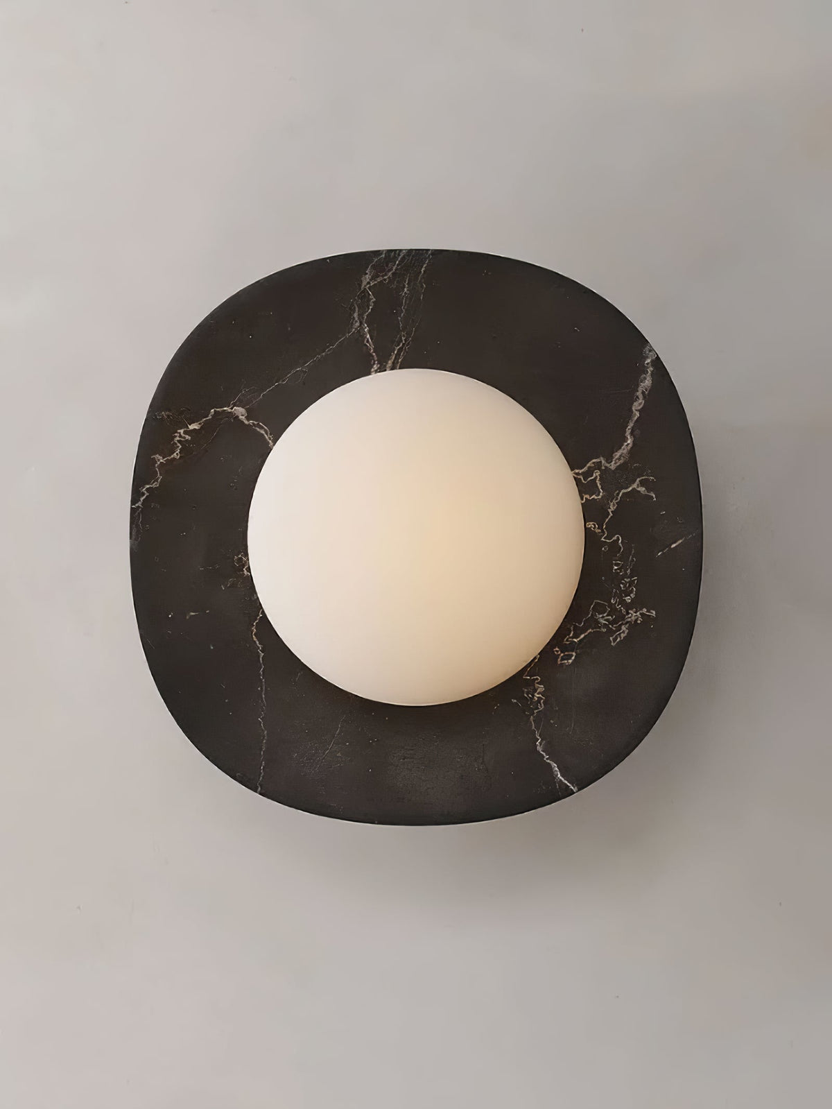 Elaeeria Cusp wandlamp