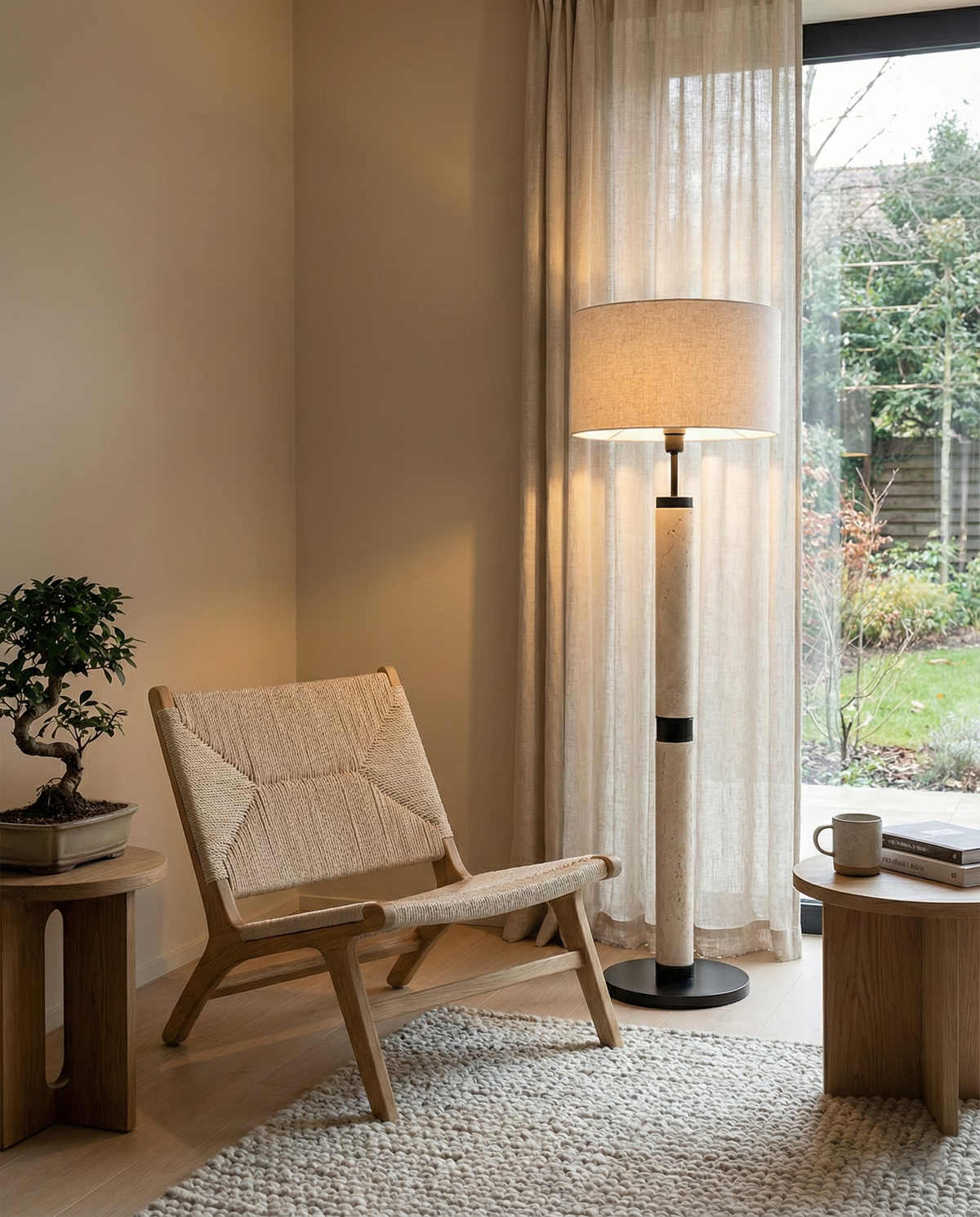 Avenenella vloerlamp