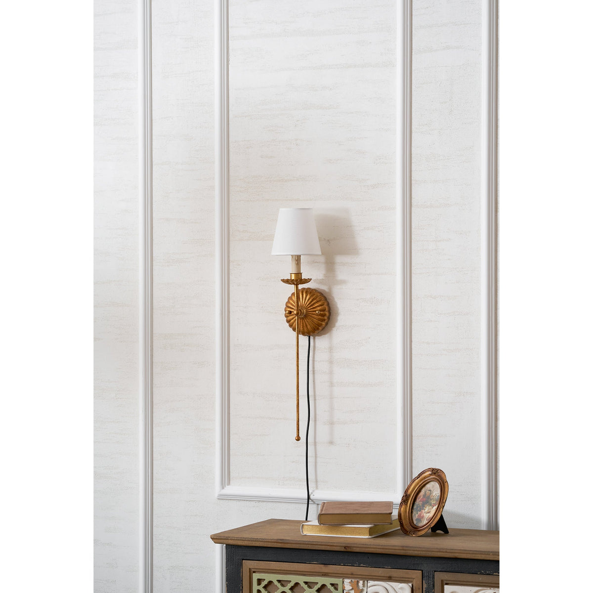 Adeliora wandlamp