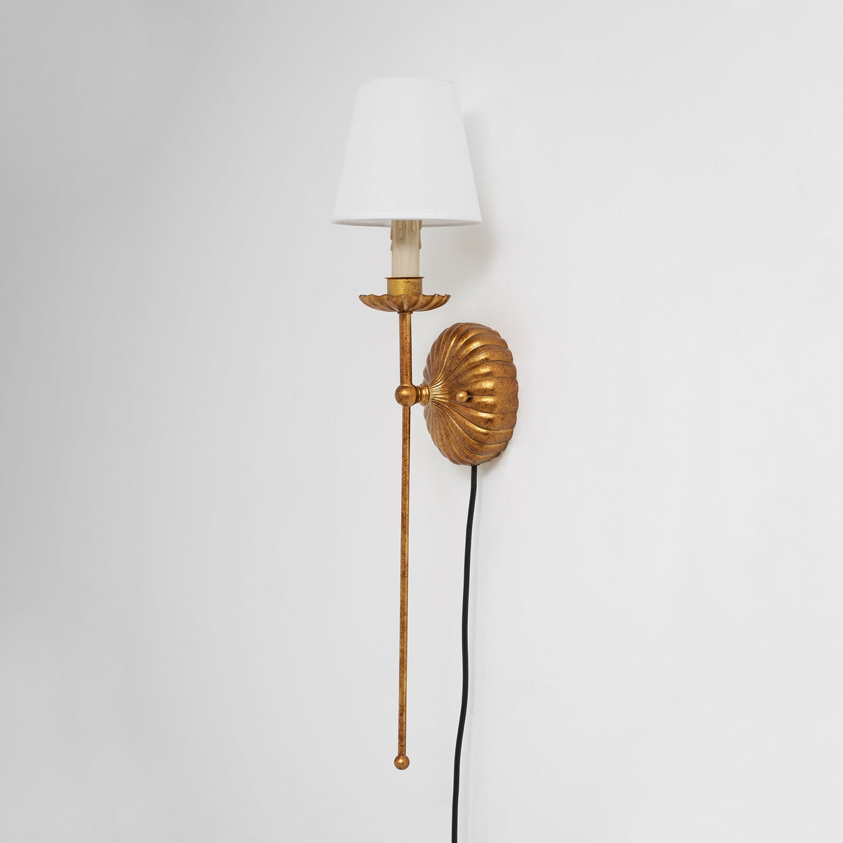 Adeliora wandlamp