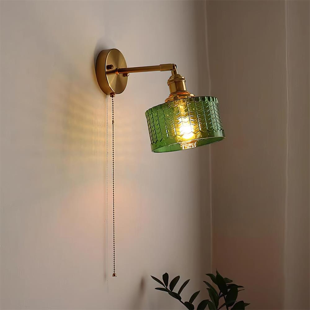 Rilo wandlamp messing met groen/helder glazen kap en trekkoord