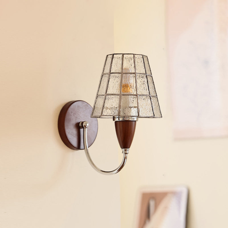 Ambrielle wandlamp met amberkleurige kap