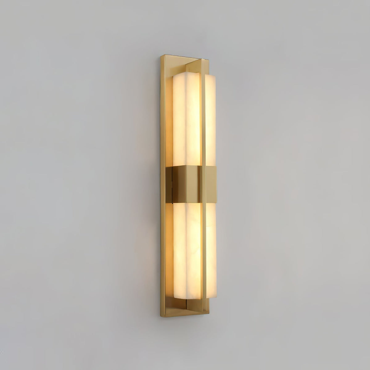 Renanine wandlamp met afwerking