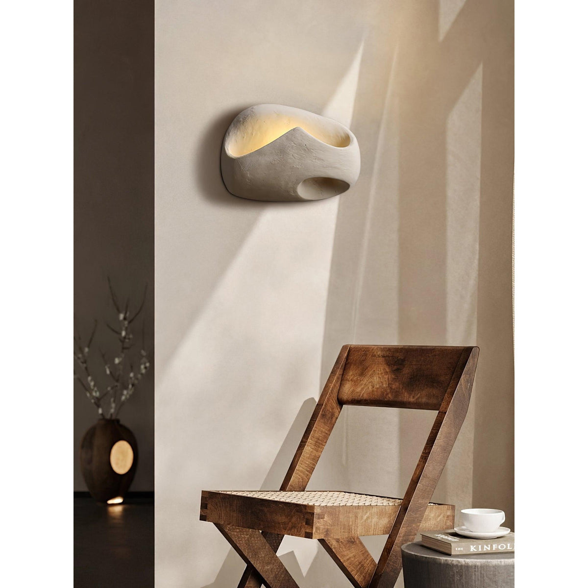 Tora wandlamp