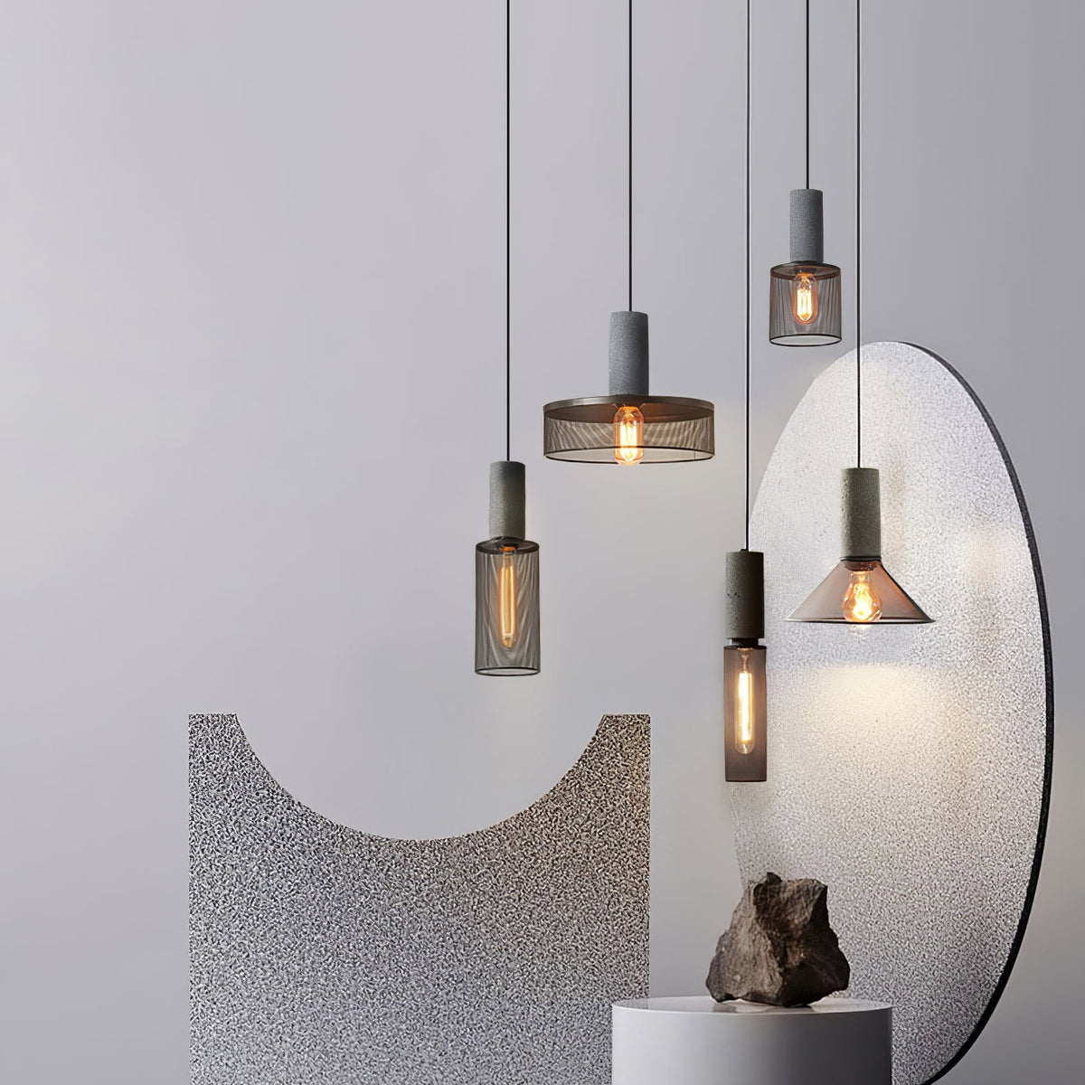 Lumeraine hanglamp van cement met mesh