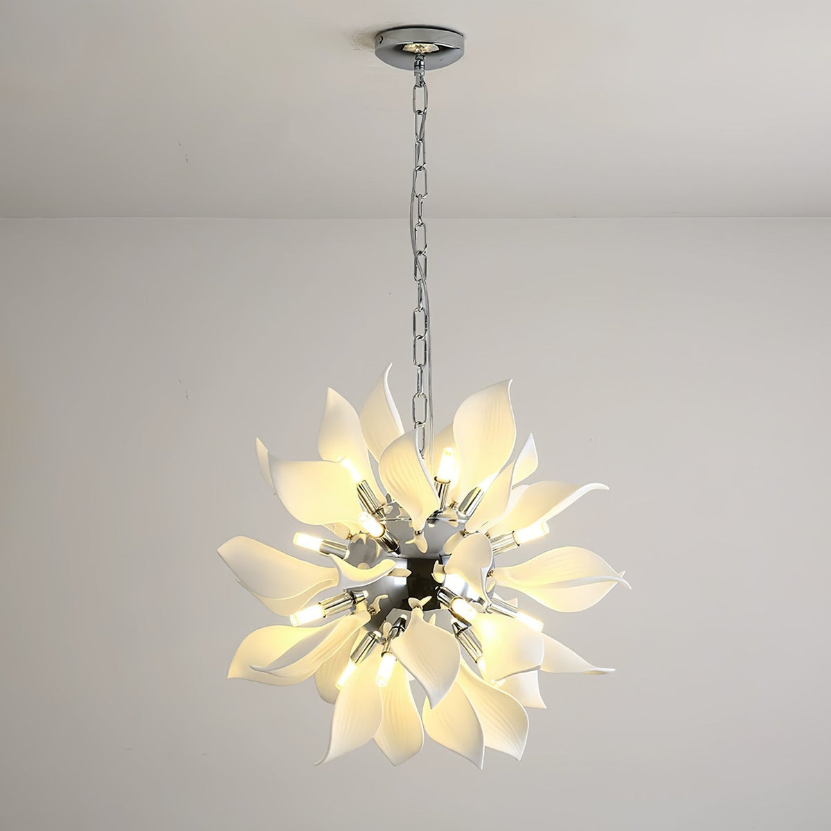 Avir hanglamp met keramische bloemblaadjes