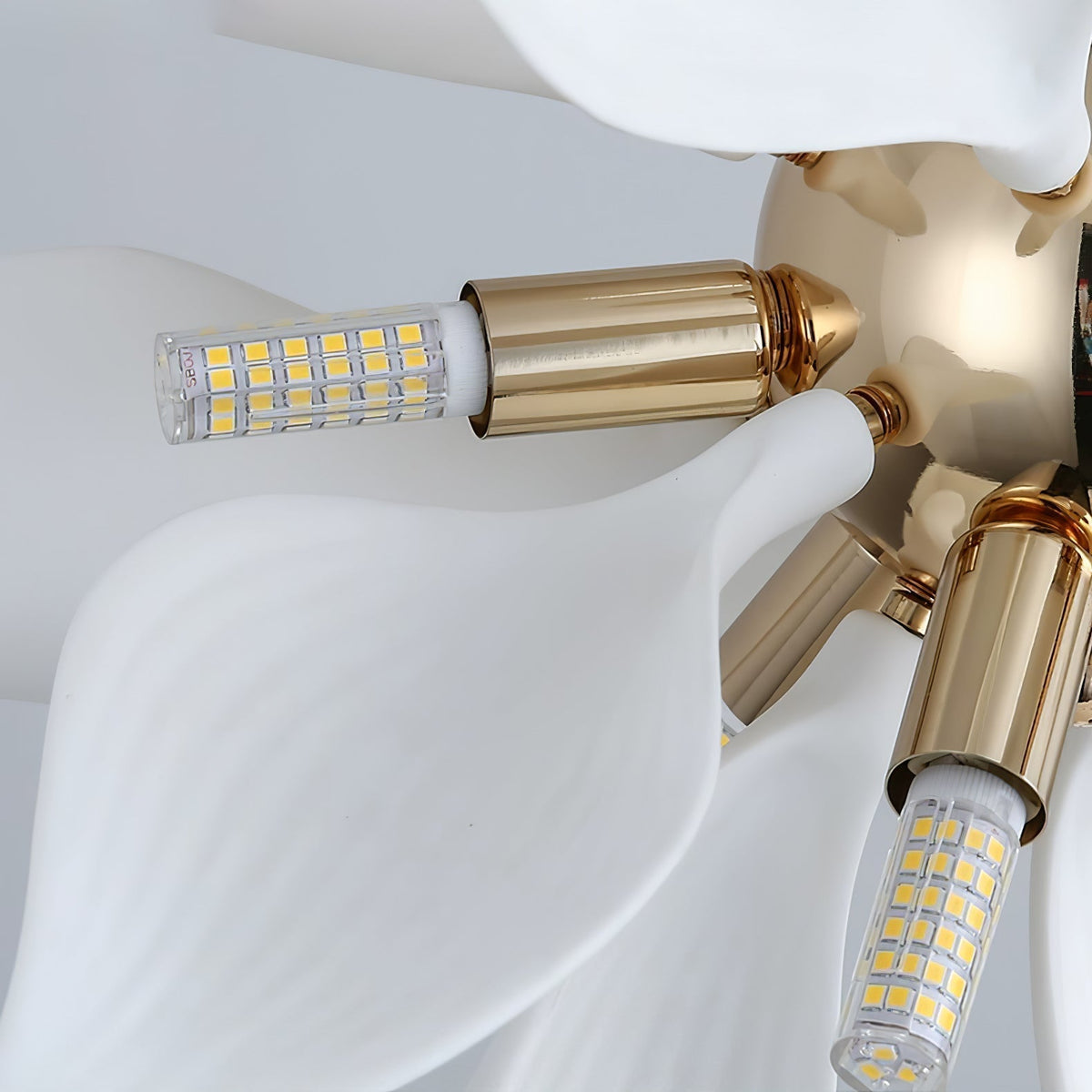 Avir hanglamp met keramische bloemblaadjes