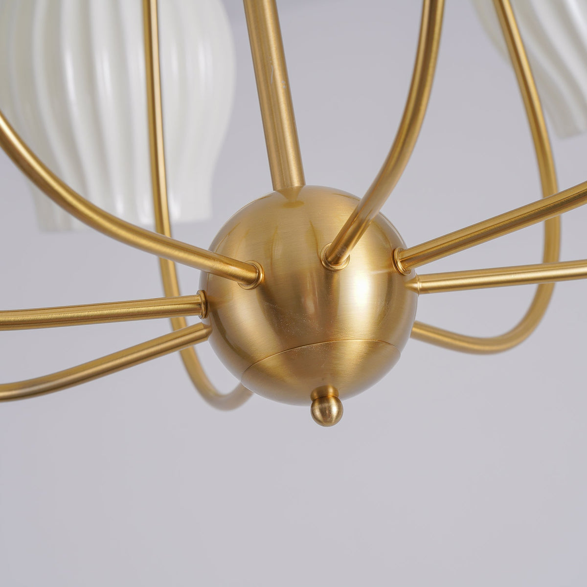 Pravin Kroonluchter keramiek Ribbed Sculptural glas Elegant