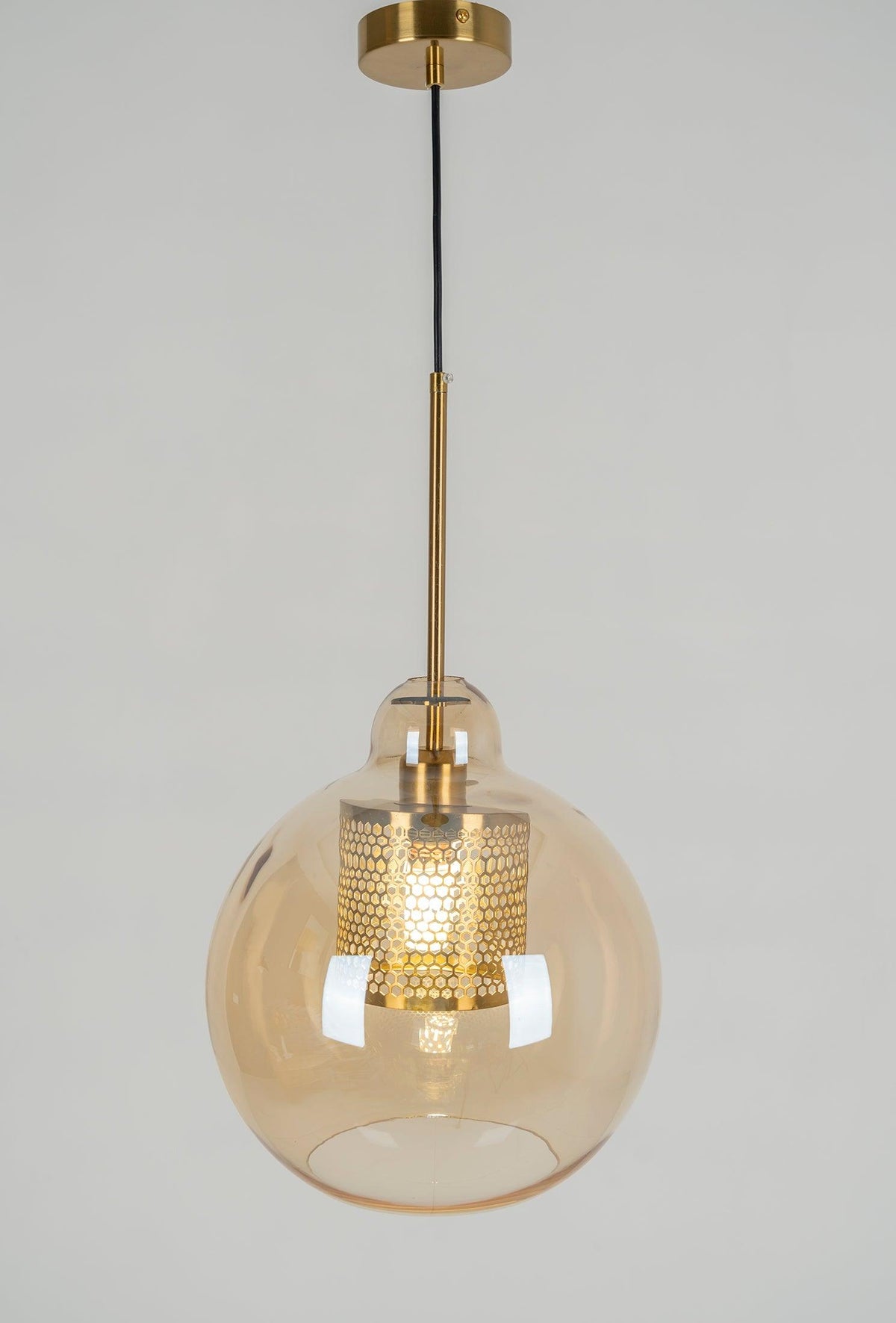 Veleine hanglamp met glazen kap voor woonkamer