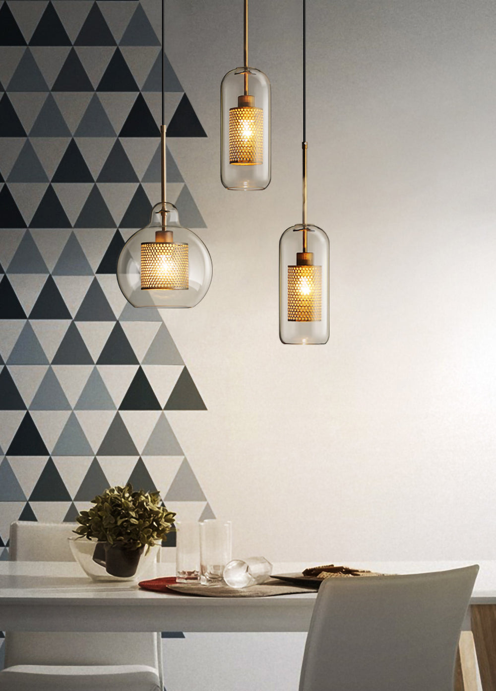 Veleine hanglamp met glazen kap voor woonkamer