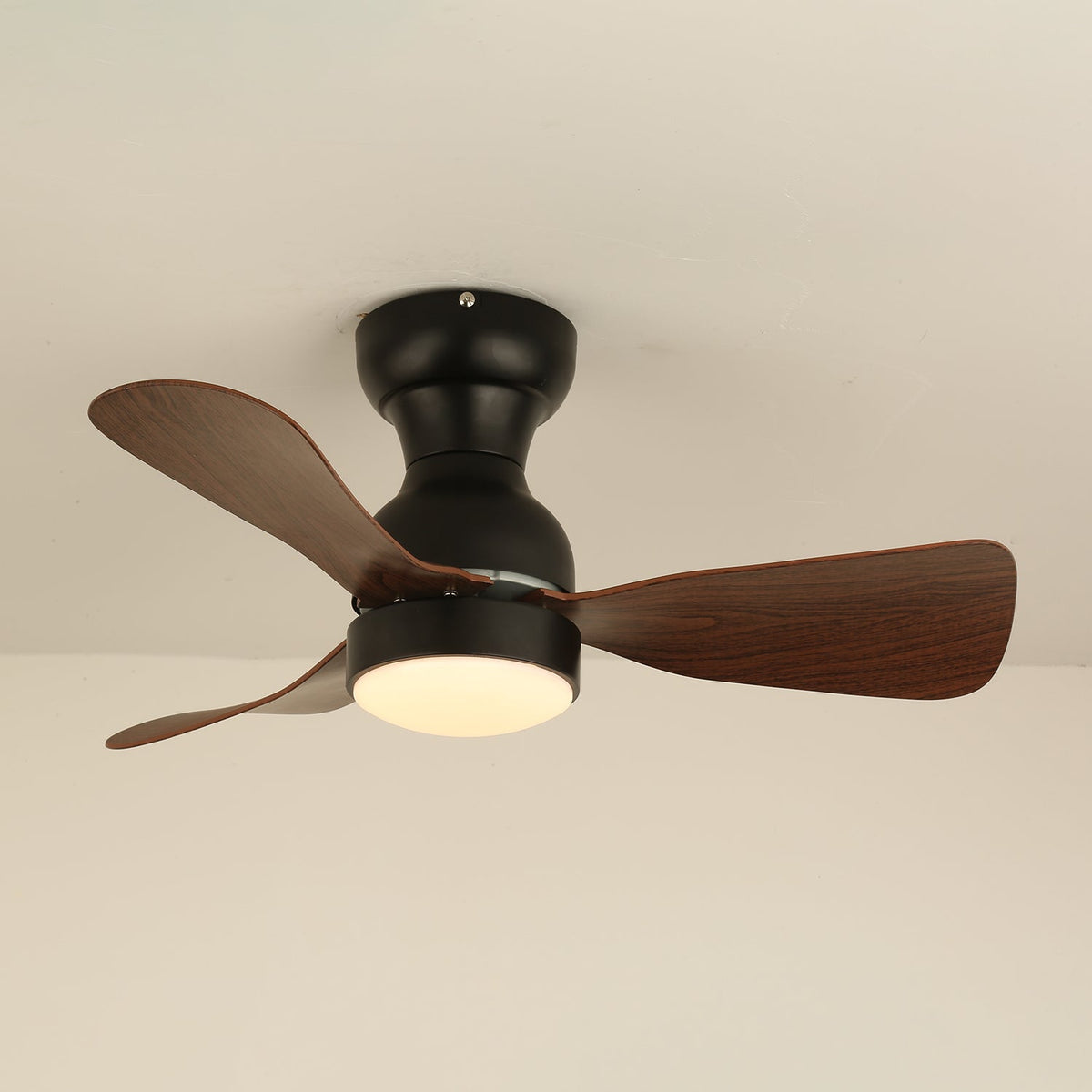 Aurdorus Moderne plafondventilator met verlichting van walnoothout