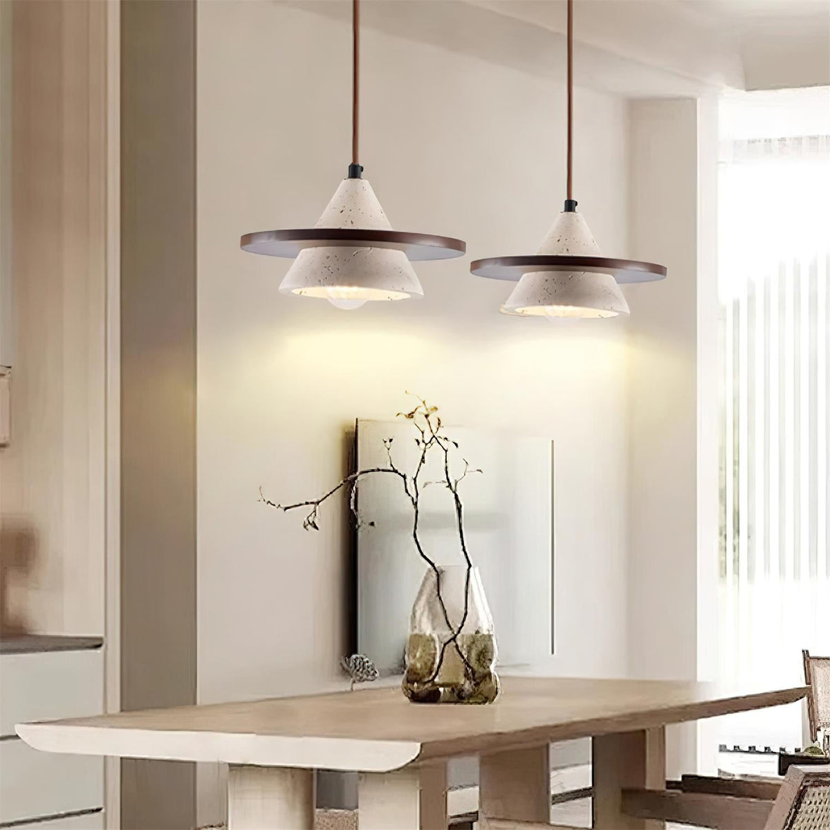 Sereora hanglamp met houten schijf in travertin