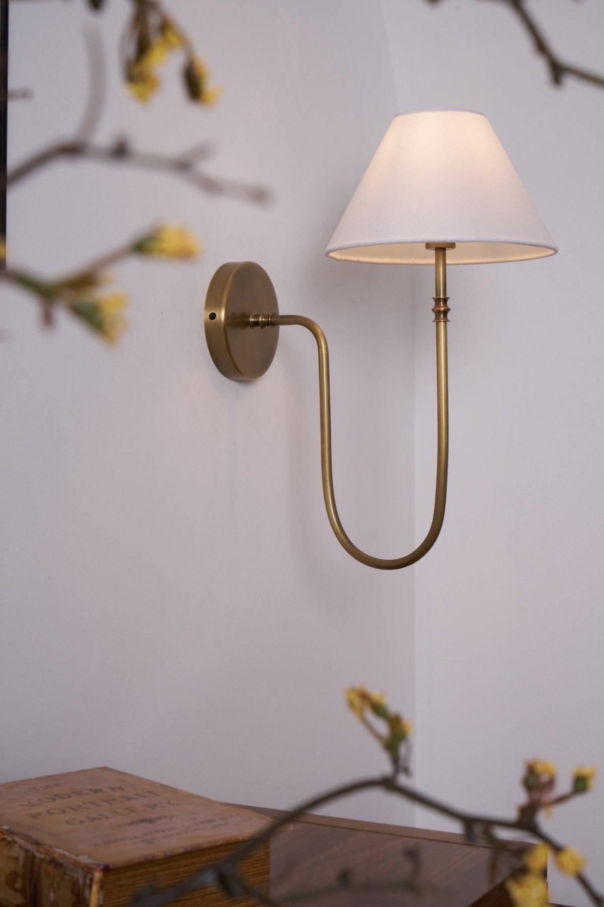Devenq Vintage Industriële wandlamp van Metaal en Stof