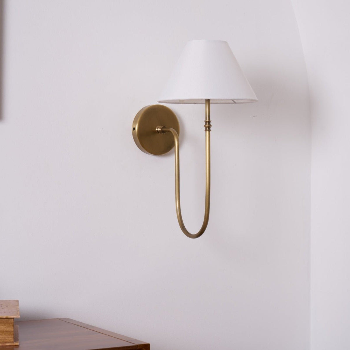 Devenq Vintage Industriële wandlamp van Metaal en Stof
