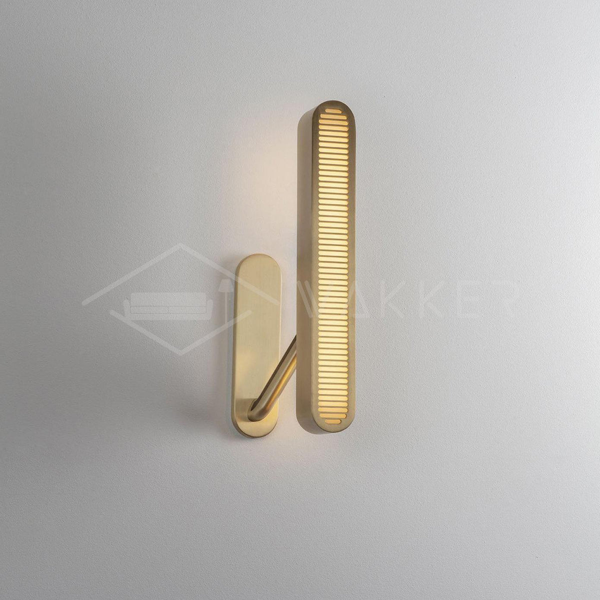 Oriararia messing wandlamp met sleuvenrooster
