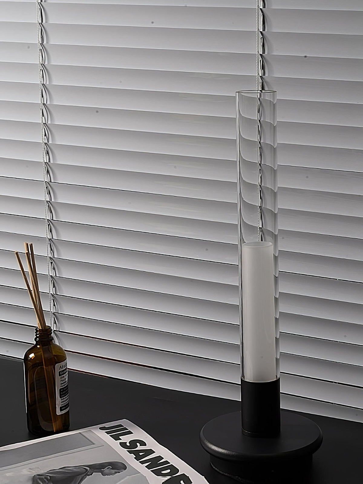 Tevi Acryl minimalistisch tafellamp