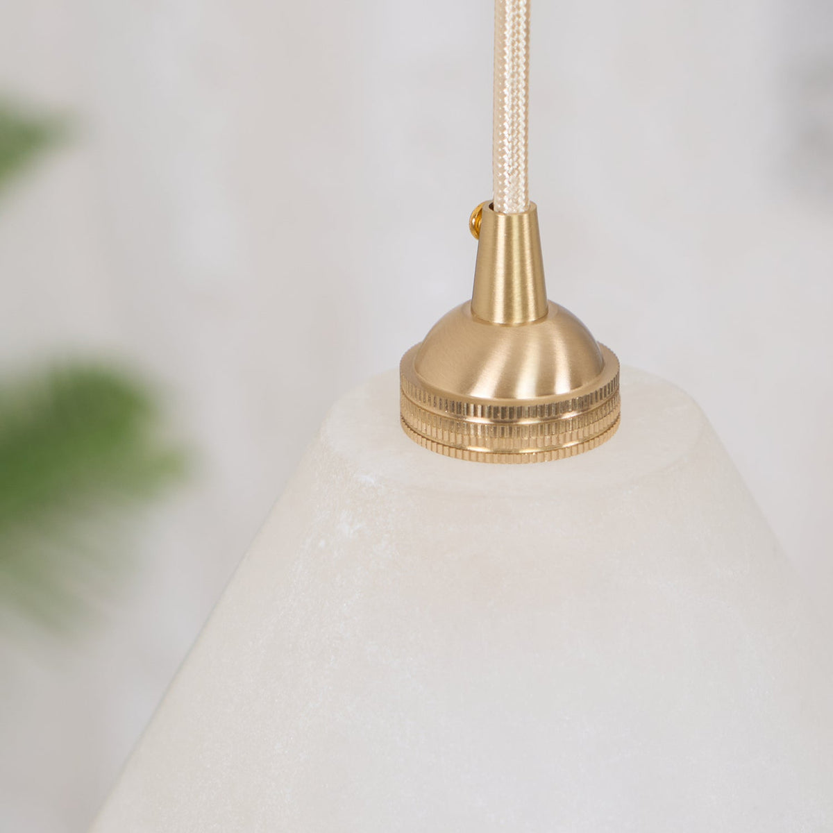 Alberise Minimalistische hanglamp van met albasten kap