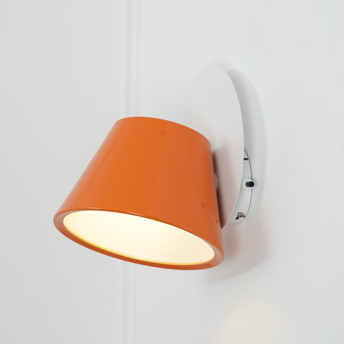 Fivra wandlamp