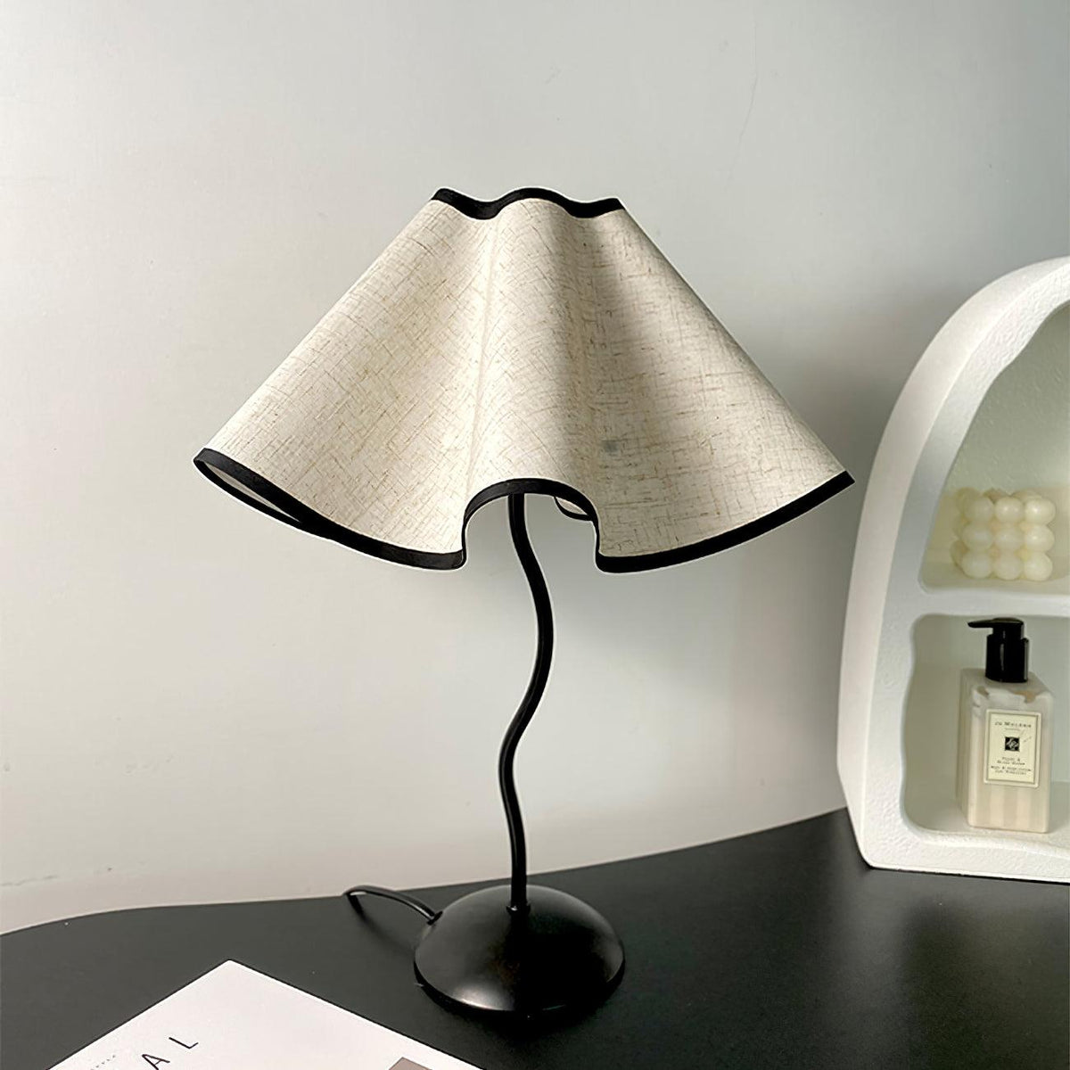 Luminova artistieke tafellamp van textiel