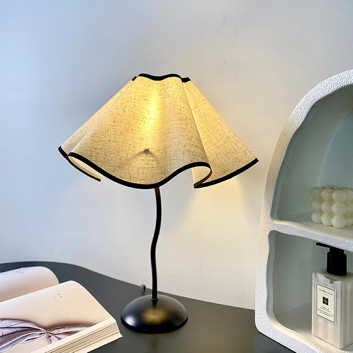 Luminova artistieke tafellamp van textiel