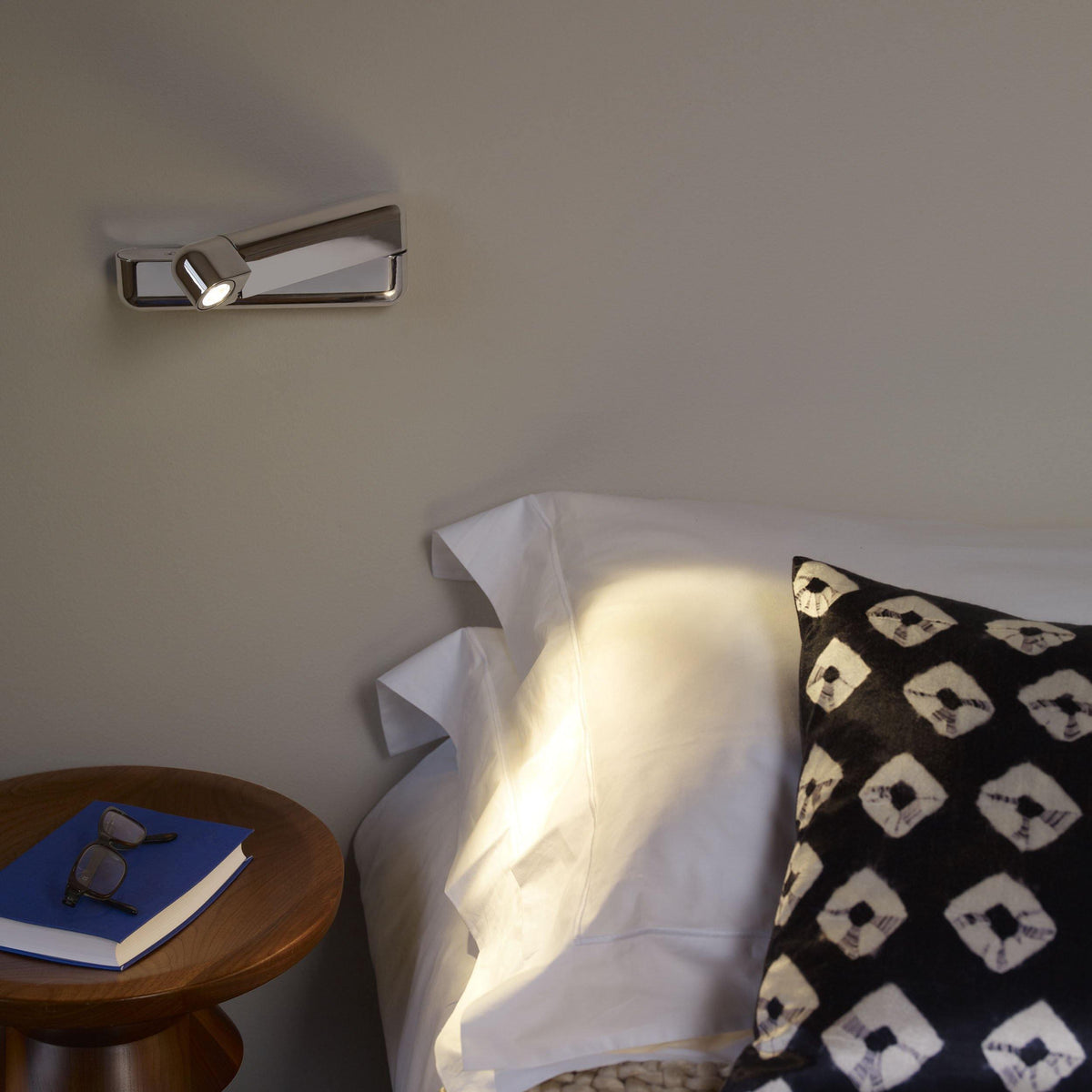 Soreora wandlamp Zwart LED Verstelbaar met USB-poort