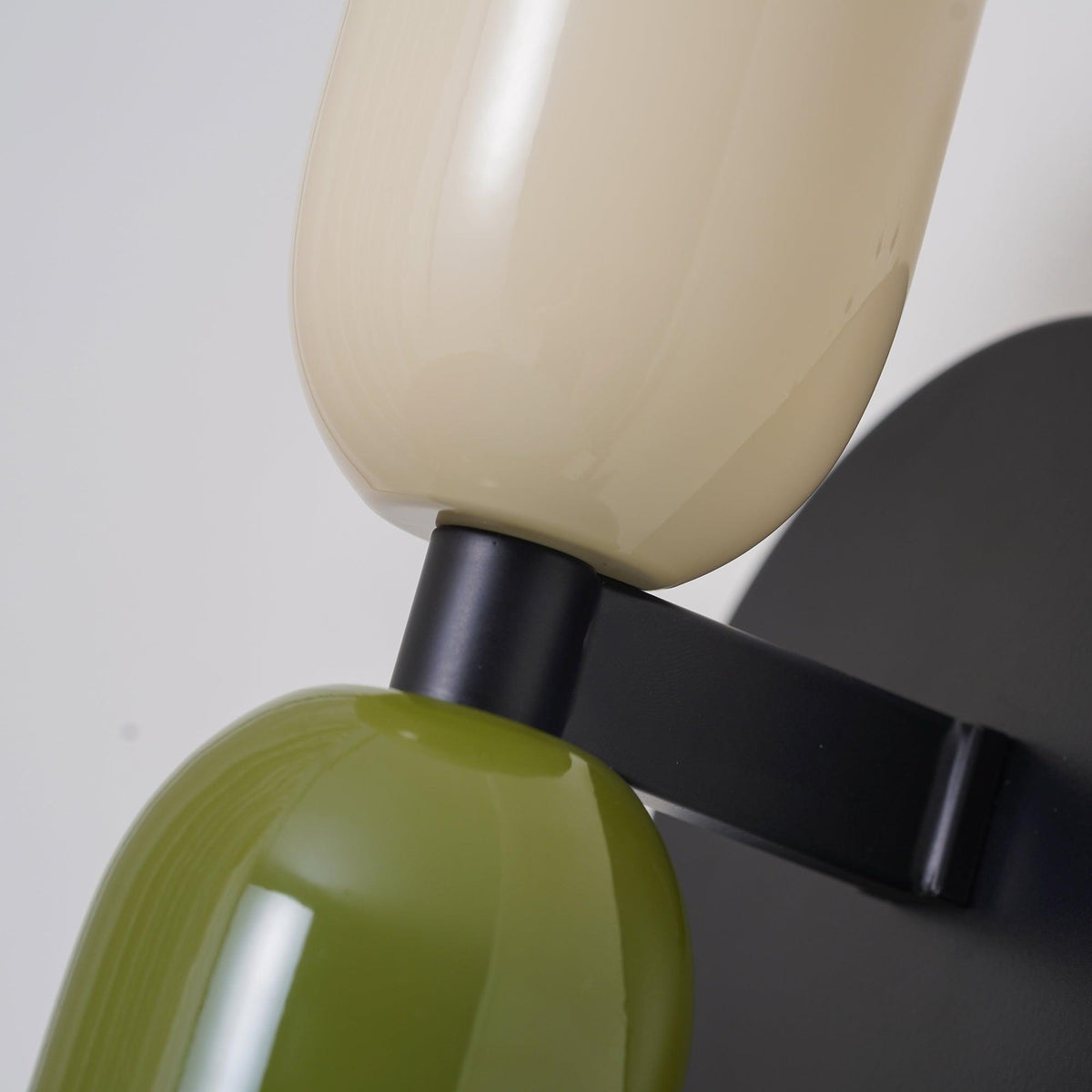 Teriielle wandlamp Groen Zwart Minimalistisch Met Stekker