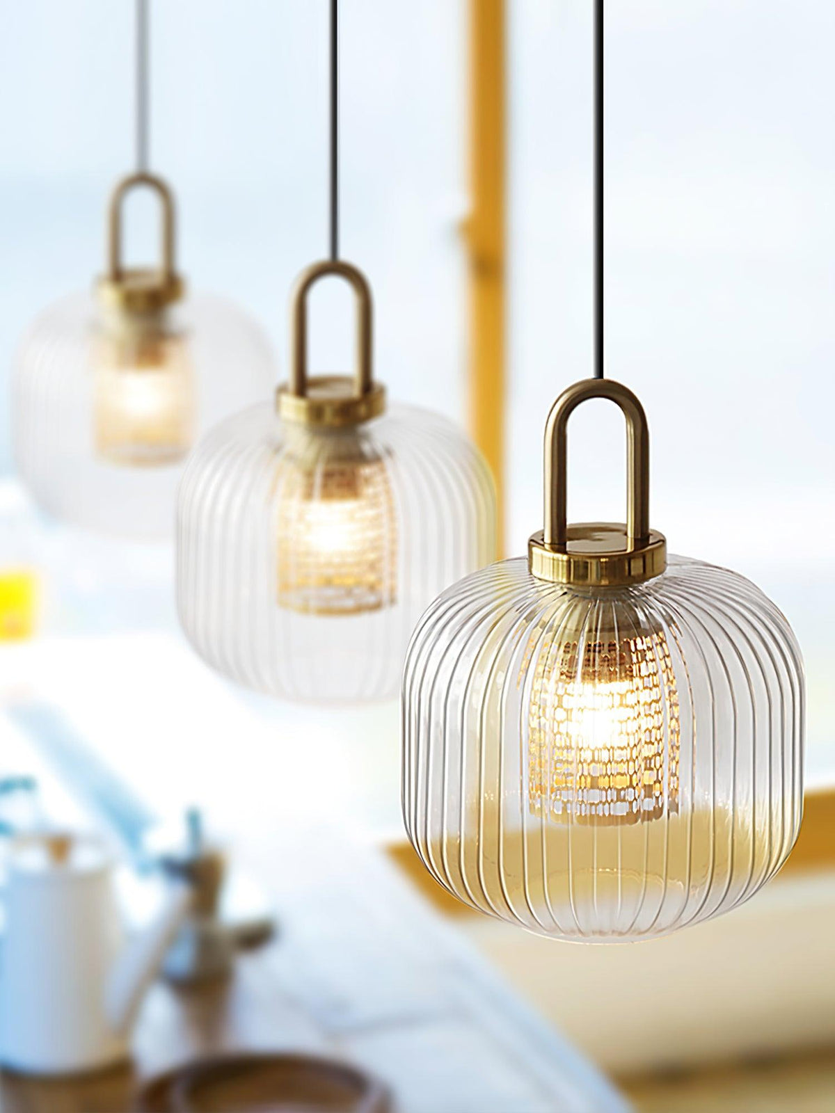 Kae Luxe hanglamp met goudkleurige afwerking
